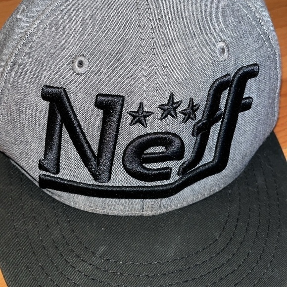 Neff men’s black and gray snap back cap one size fits most - Picture 3 of 7